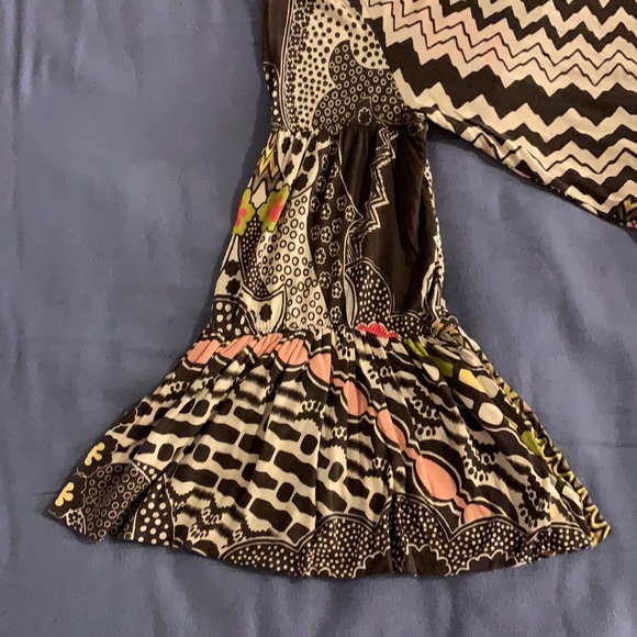 Missoni Top with Bell Sleeves, Size 8 - Picture 7 of 16